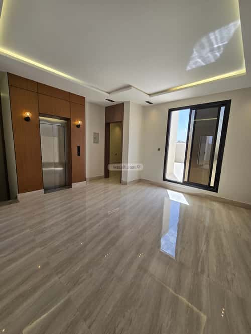 6 bedroom villa in Al Rimal 17