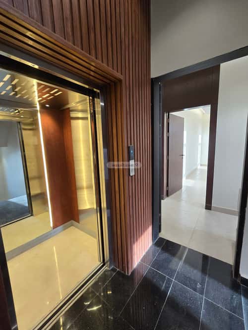 5 bedroom floor in Al Munsiyah 13