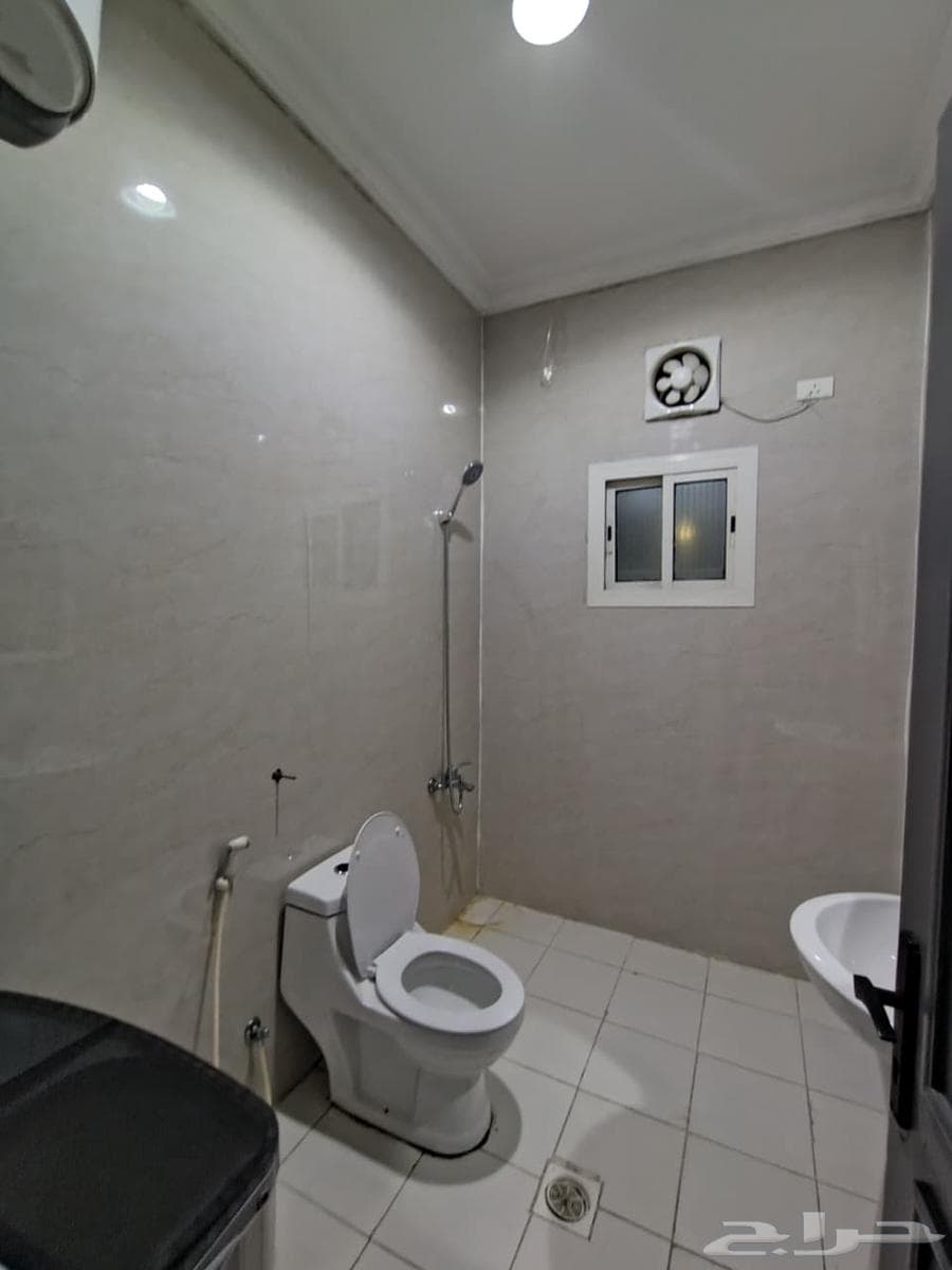 1 bedroom apartment in Al Rawdah 6