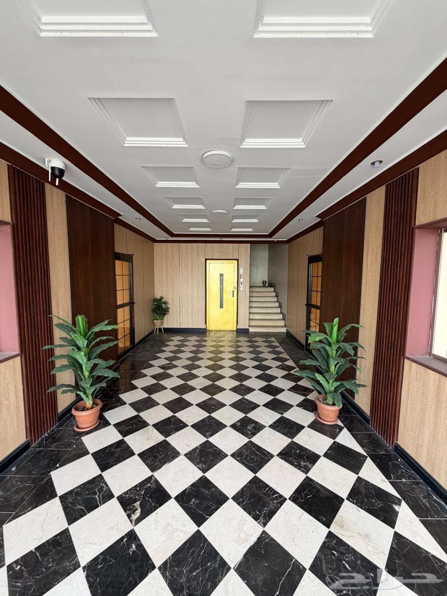 6 bedroom apartment in Al Marwa 16