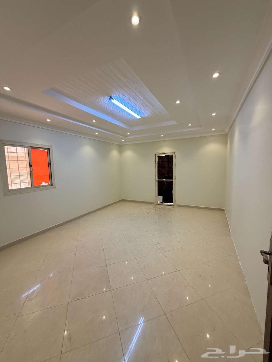 6 bedroom apartment in Al Marwa 5