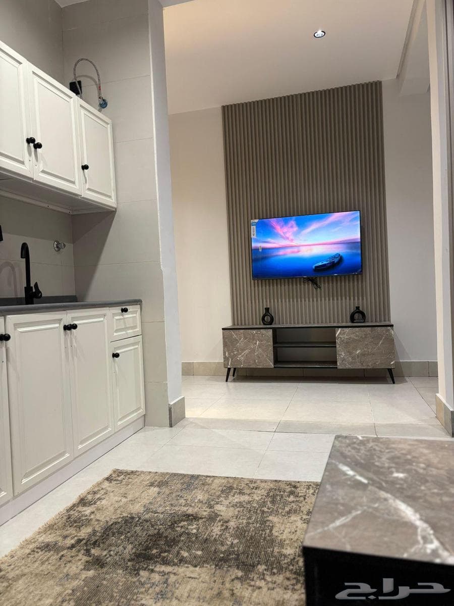 شقة 2 غرف في مشرفة 3