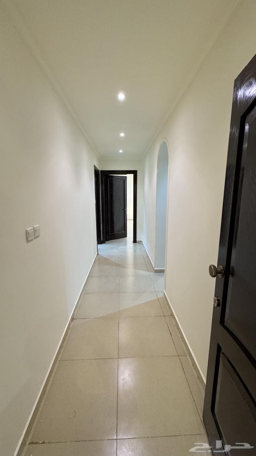 شقة 5 غرف في مشرفة 3