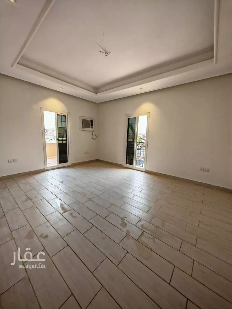 525 sqm building in Al Yaqout 13