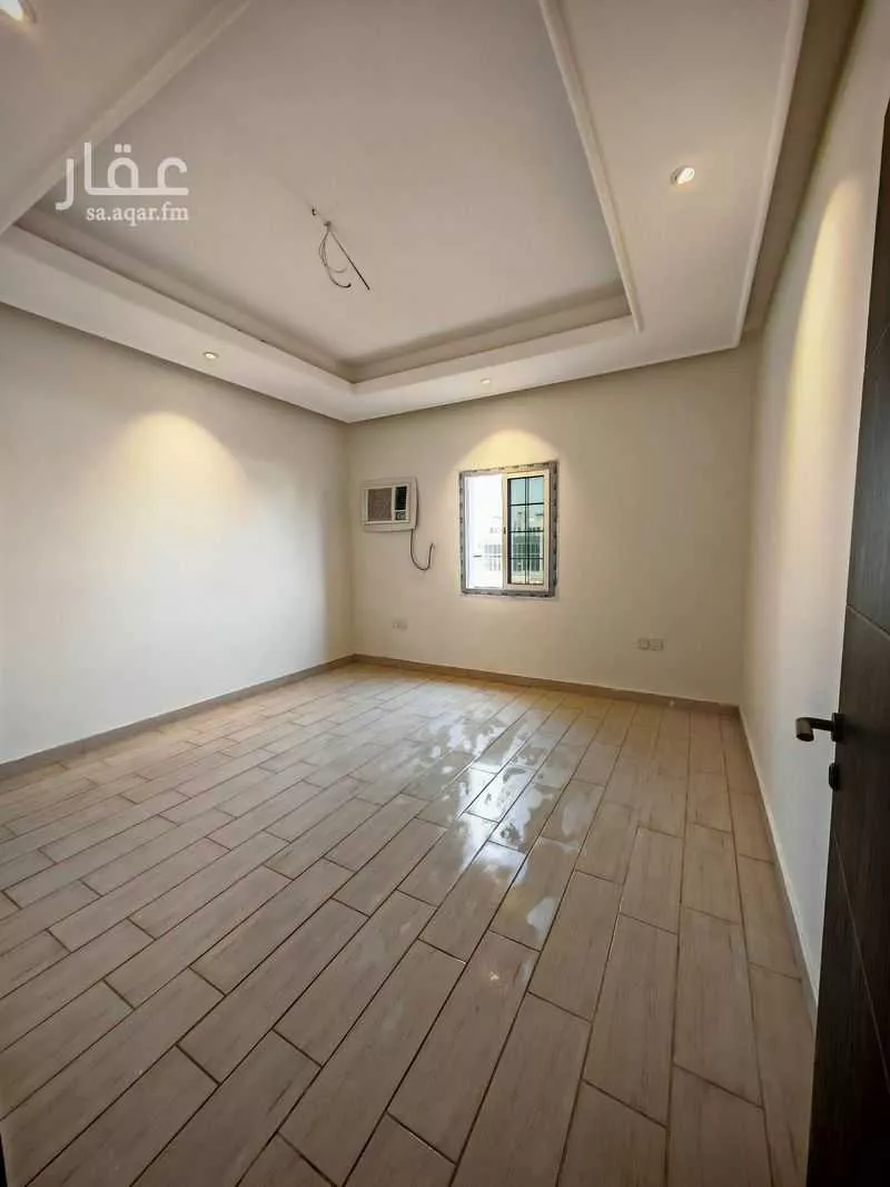 525 sqm building in Al Yaqout 4