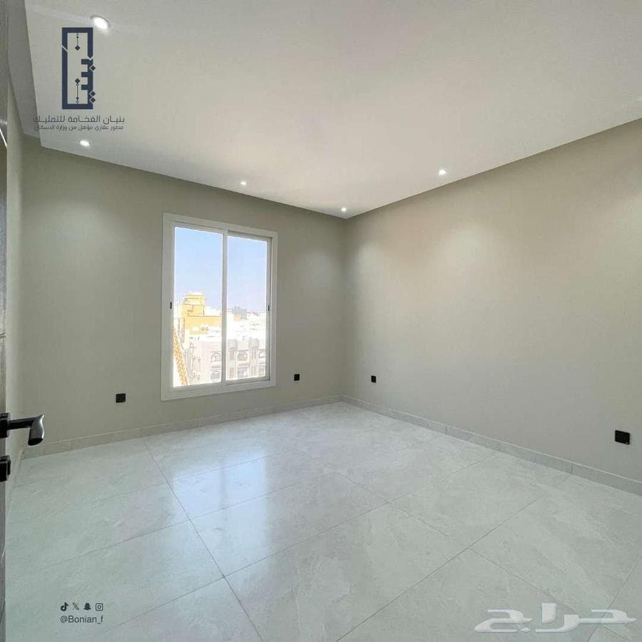 5 bedroom apartment in Al Safa 2