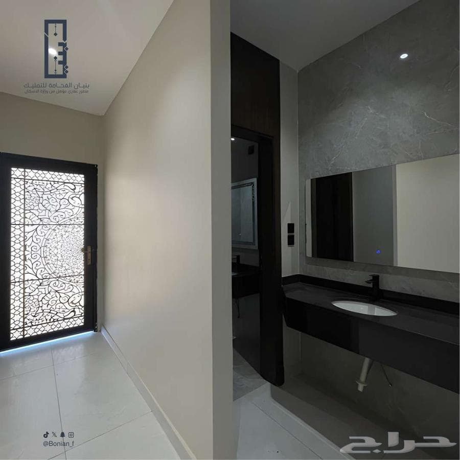 5 bedroom apartment in Al Safa 6