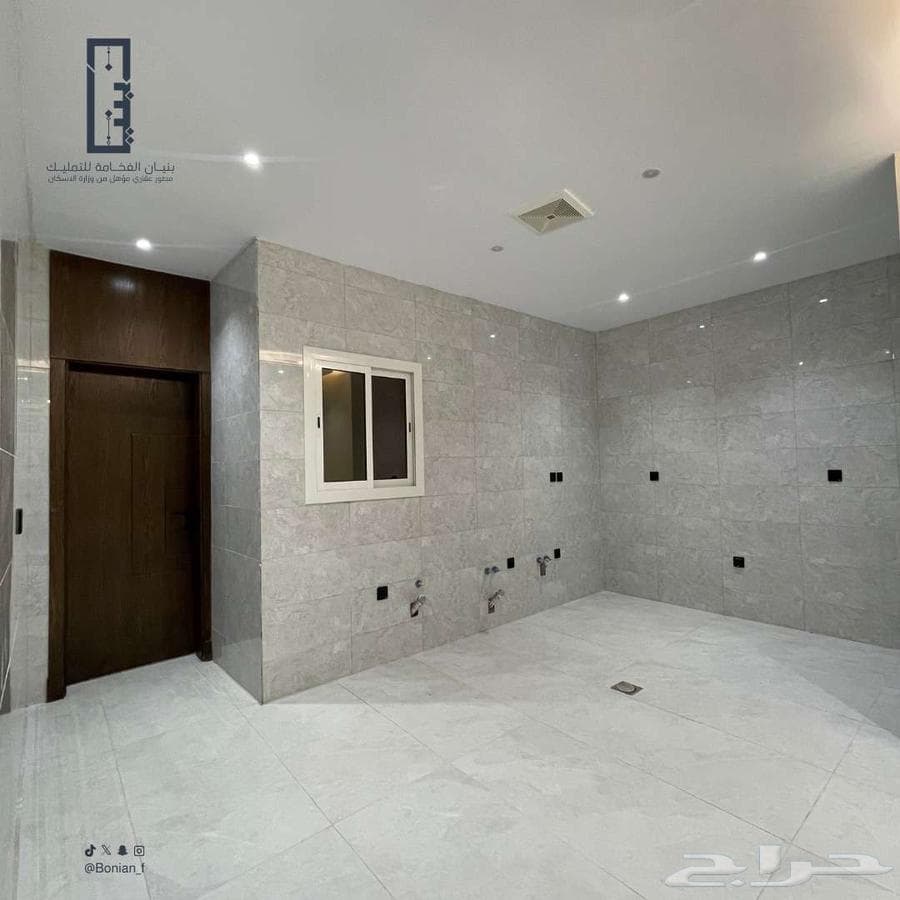5 bedroom apartment in Al Safa 9