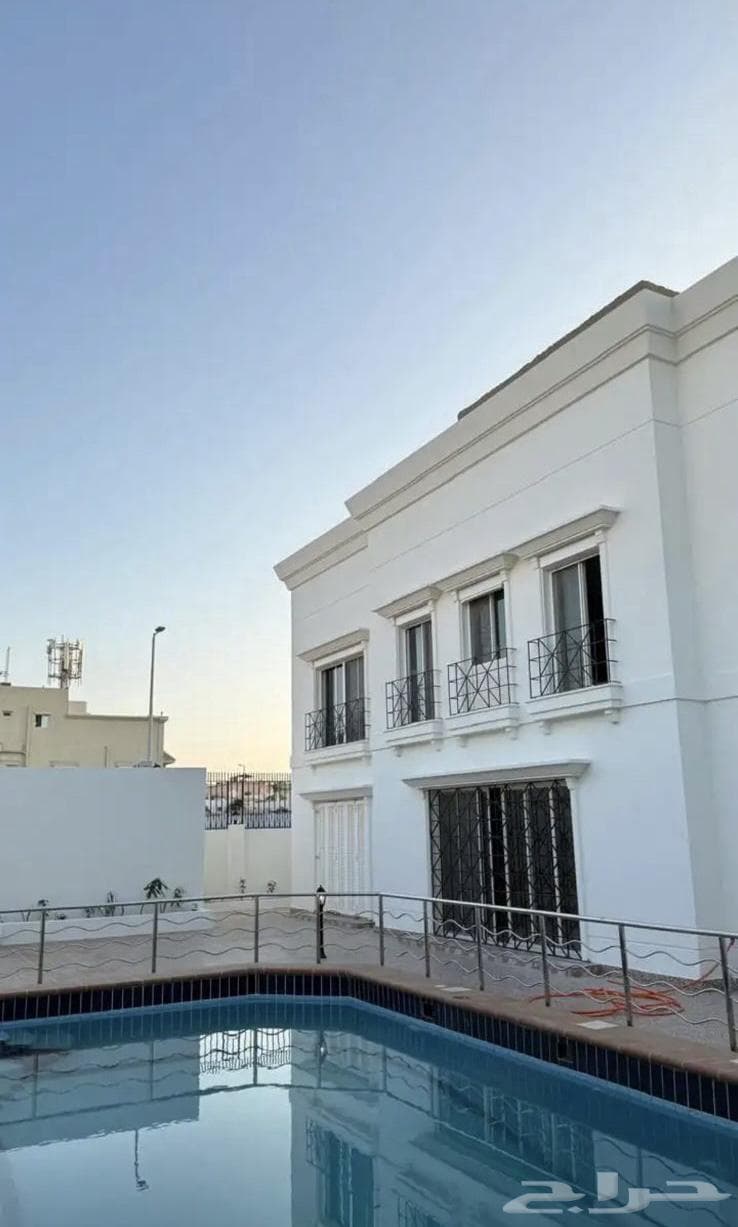 فيلا 4 غرف في المحمدية 2