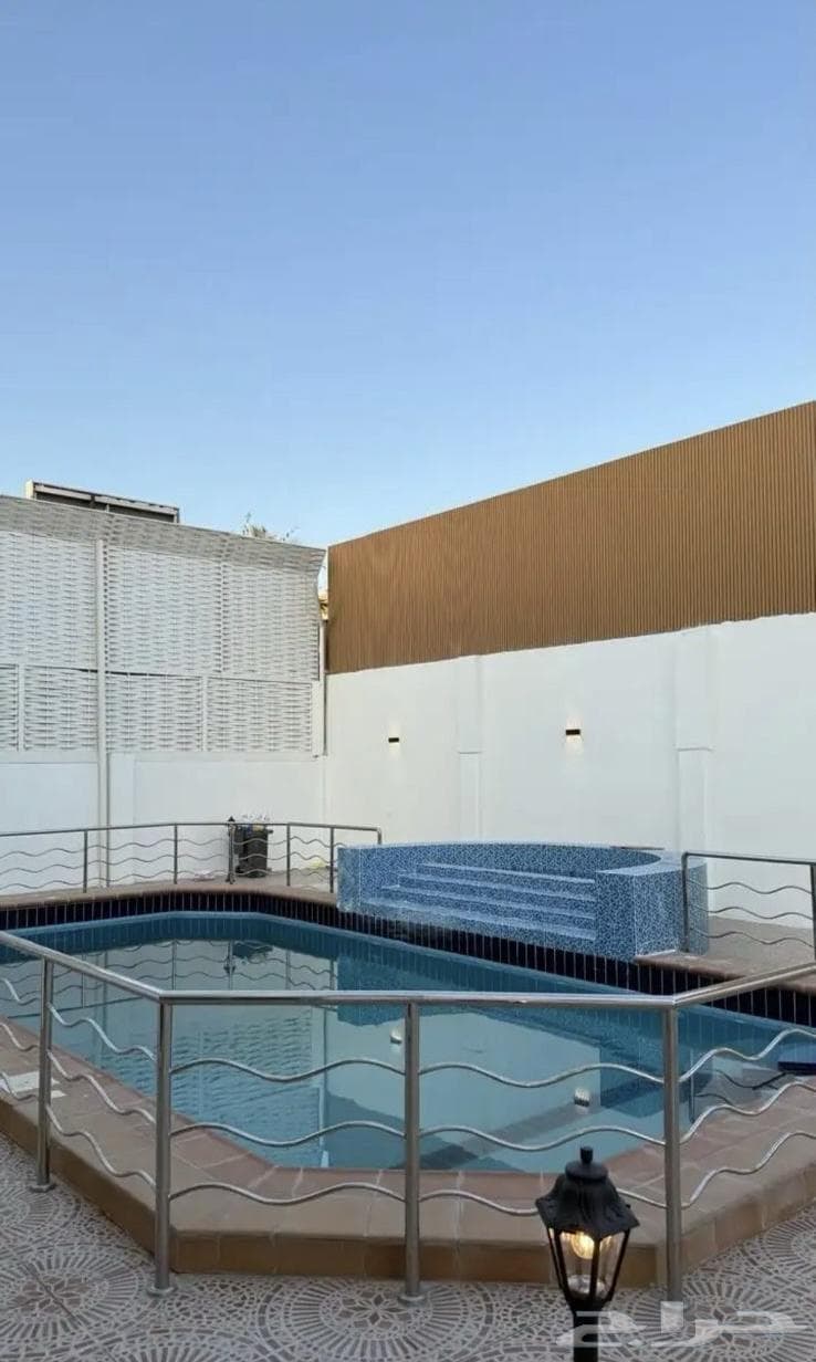 فيلا 4 غرف في المحمدية 22