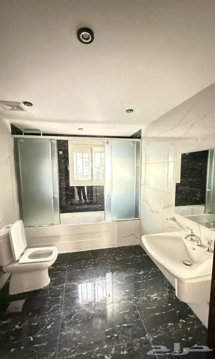 فيلا 4 غرف في المحمدية 24