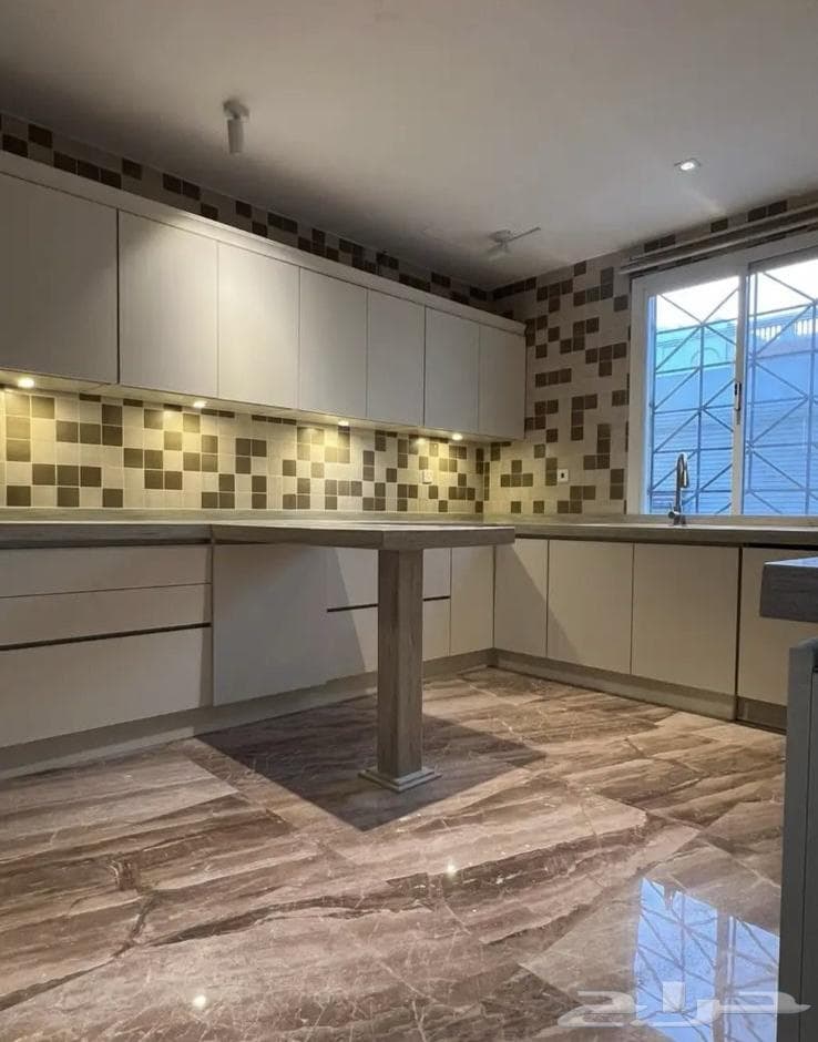 فيلا 4 غرف في المحمدية 10