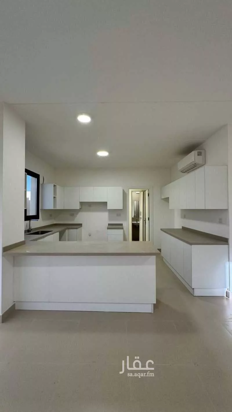 فيلا 6 غرف في المونسية 6