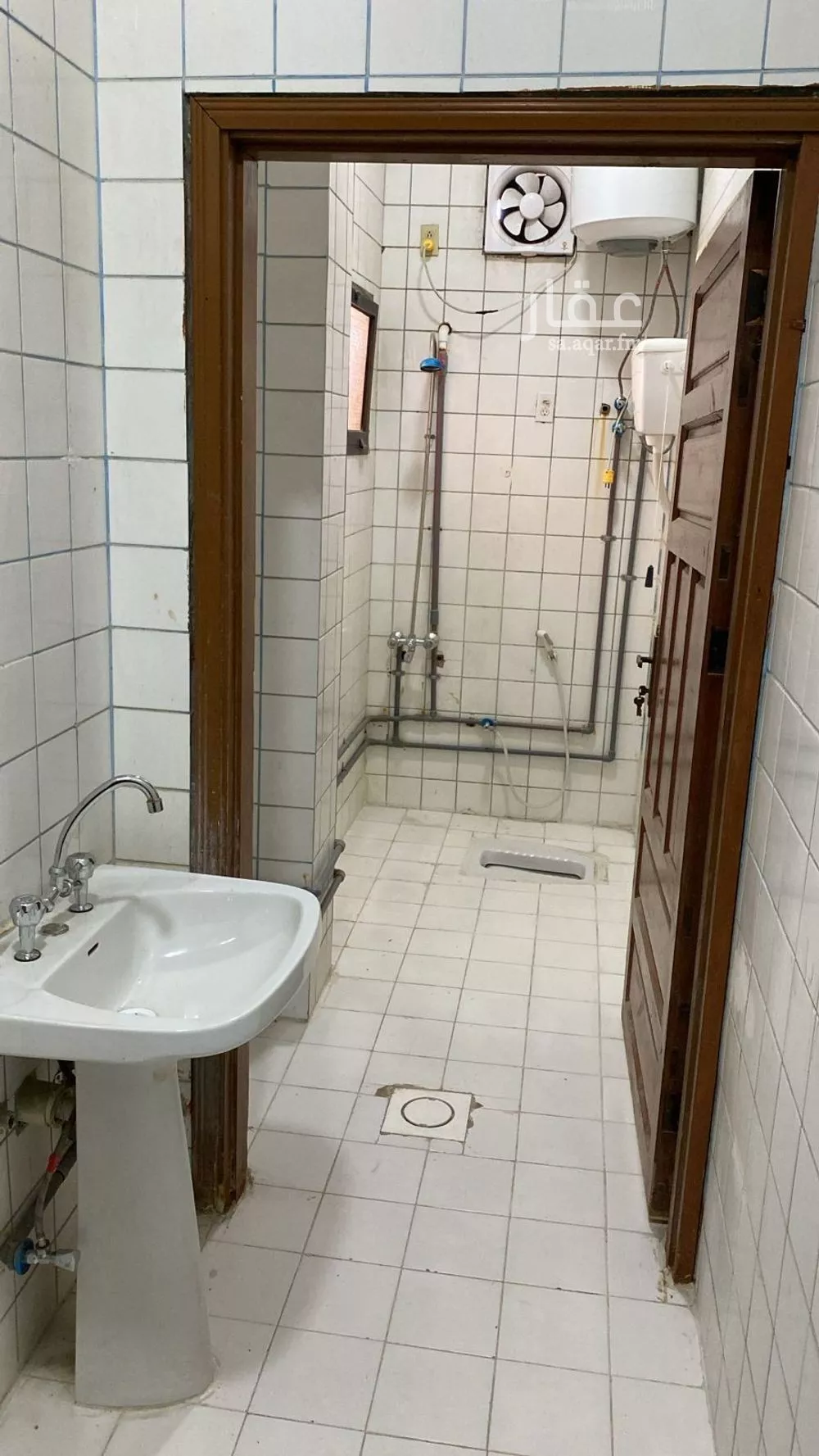 شقة 2 غرف في الجلوية 10