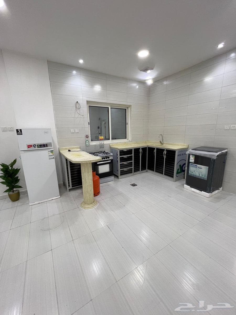 شقة 3 غرف في السلمانية الأول 4