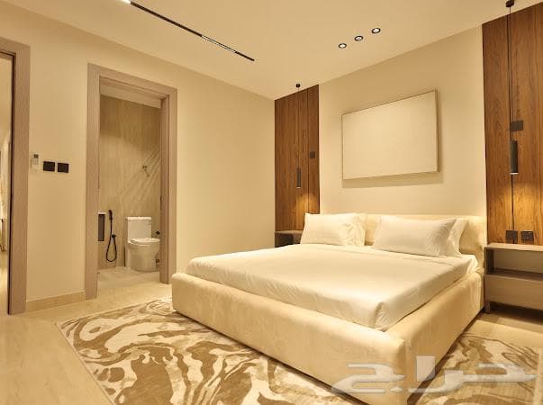 شقة 2 غرف في الحمرا 13