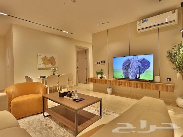 شقة 2 غرف في الحمرا 19