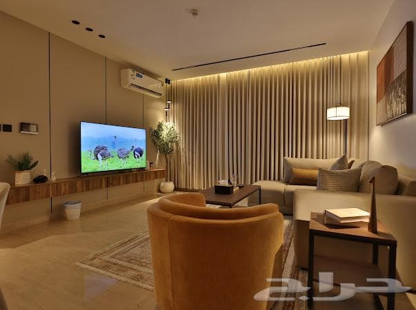 شقة 2 غرف في الحمرا 5