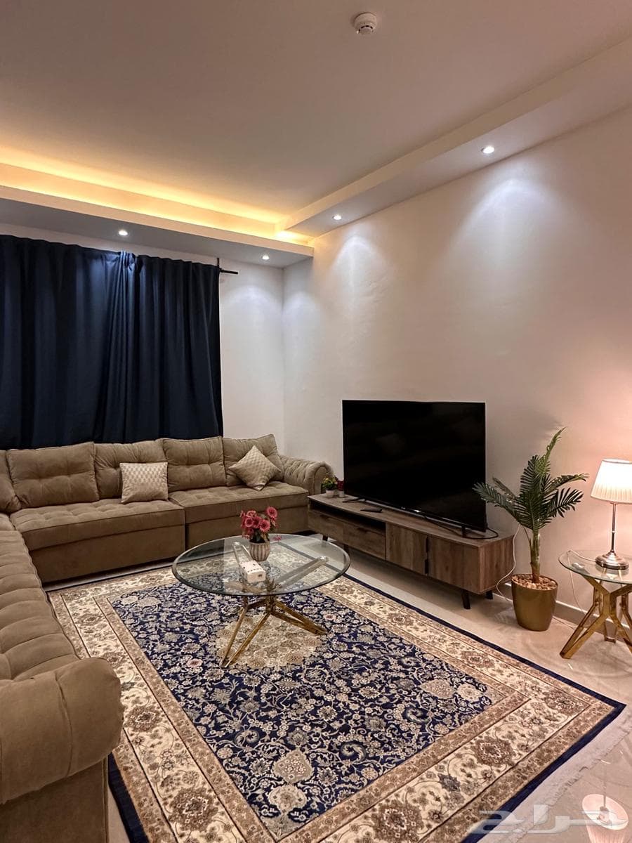 apartment in Al Hamra 4
