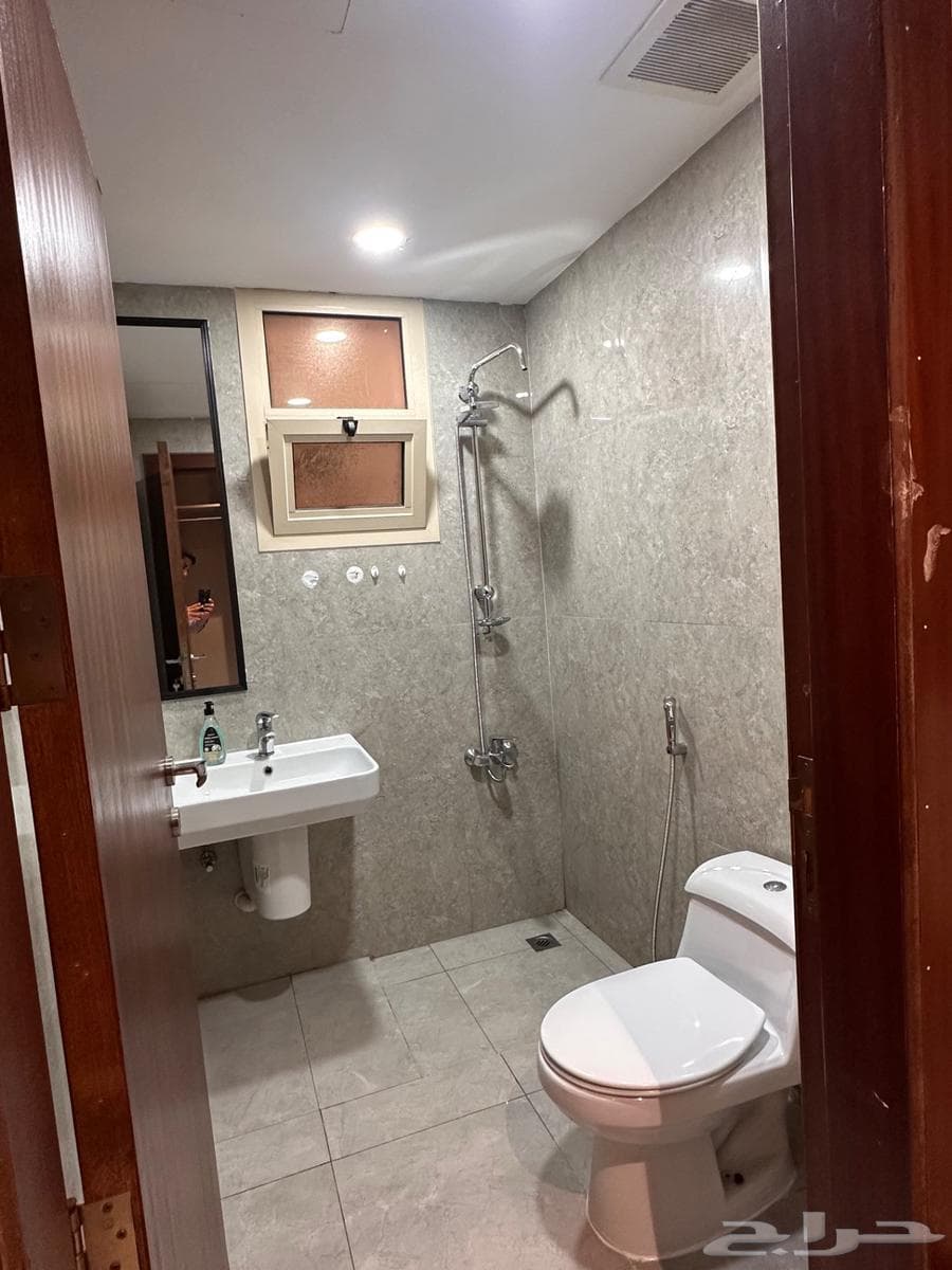 apartment in Al Hamra 6