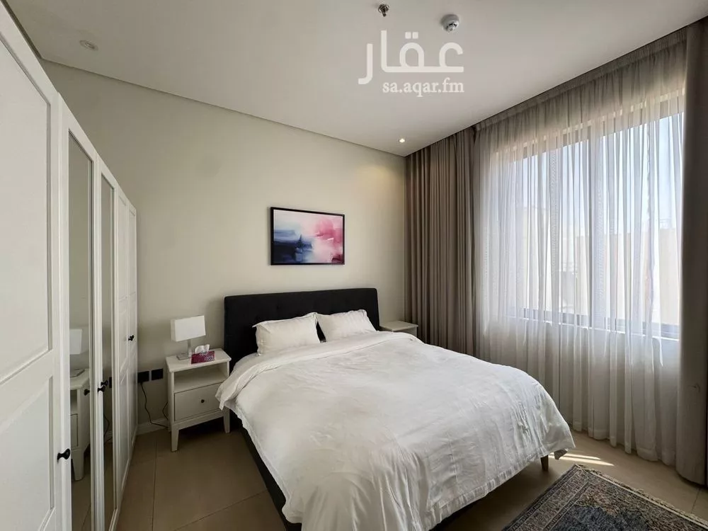 شقة 2 غرف في الملقا 3