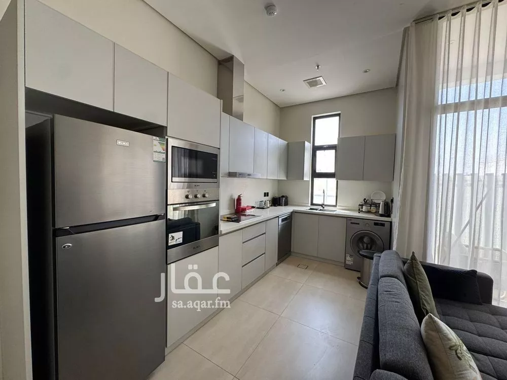 شقة 2 غرف في الملقا 5