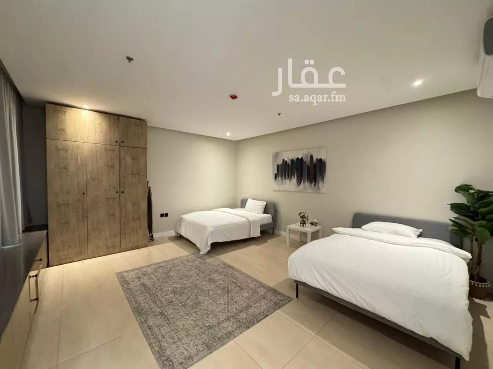 شقة 3 غرف في الملقا 4