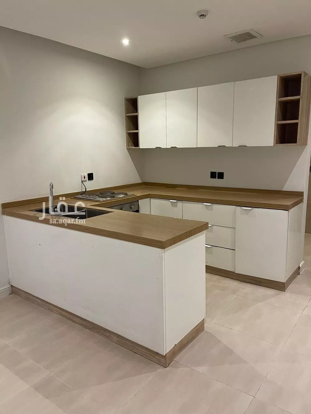3 bedroom apartment in Al Malqa 4