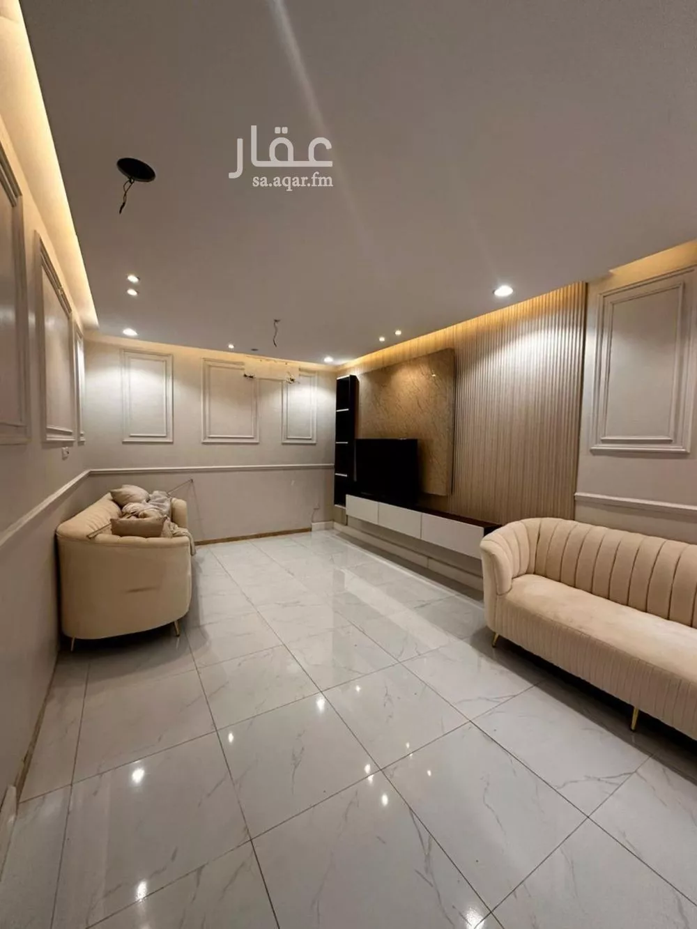 فيلا 23 غرف في الرمال 29