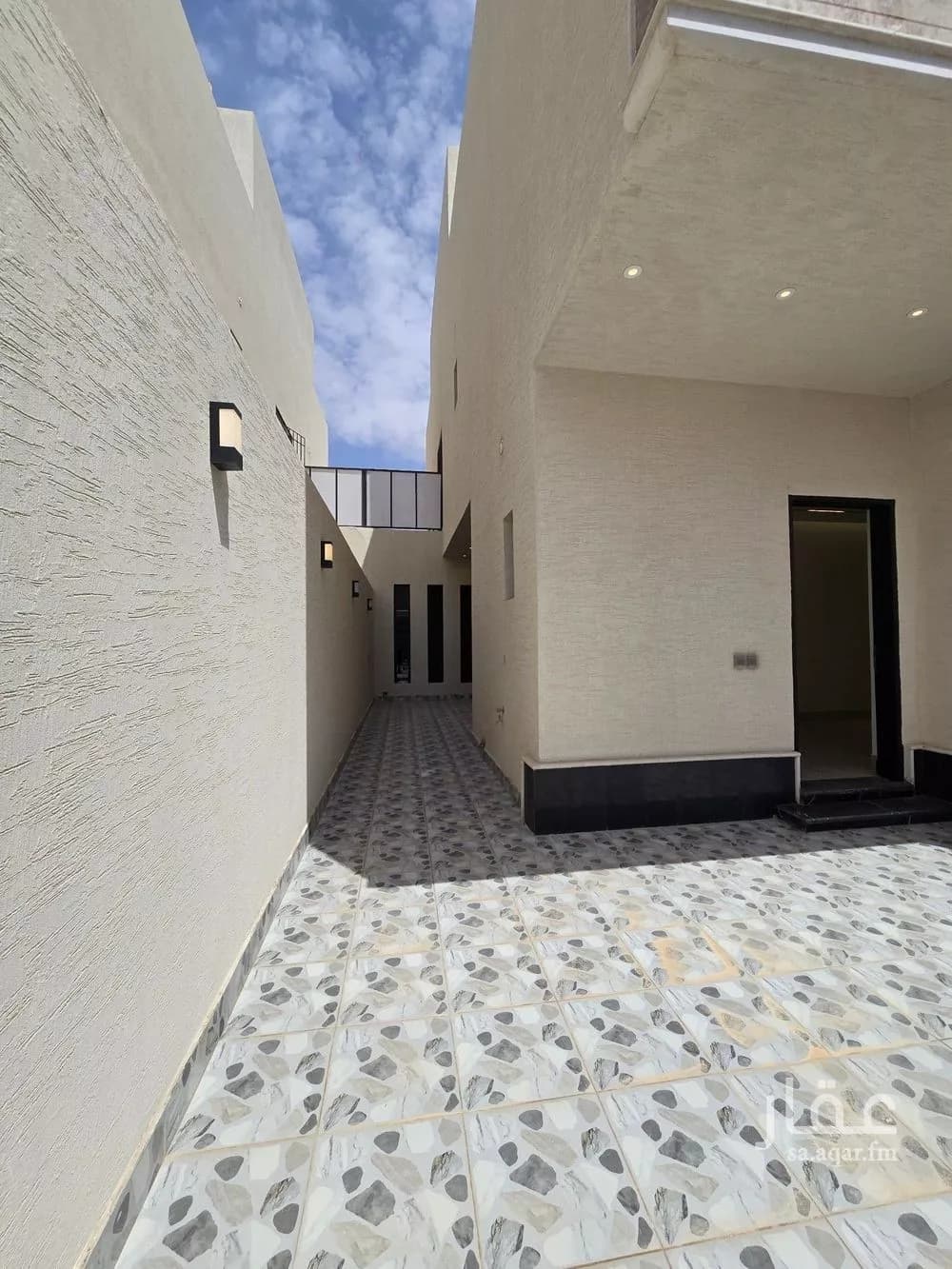 6 bedroom villa in Al Rimal 8