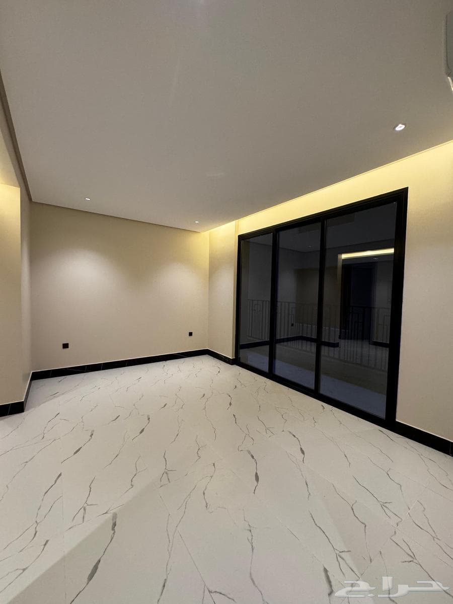 شقة 5 غرف في الفردوس 14