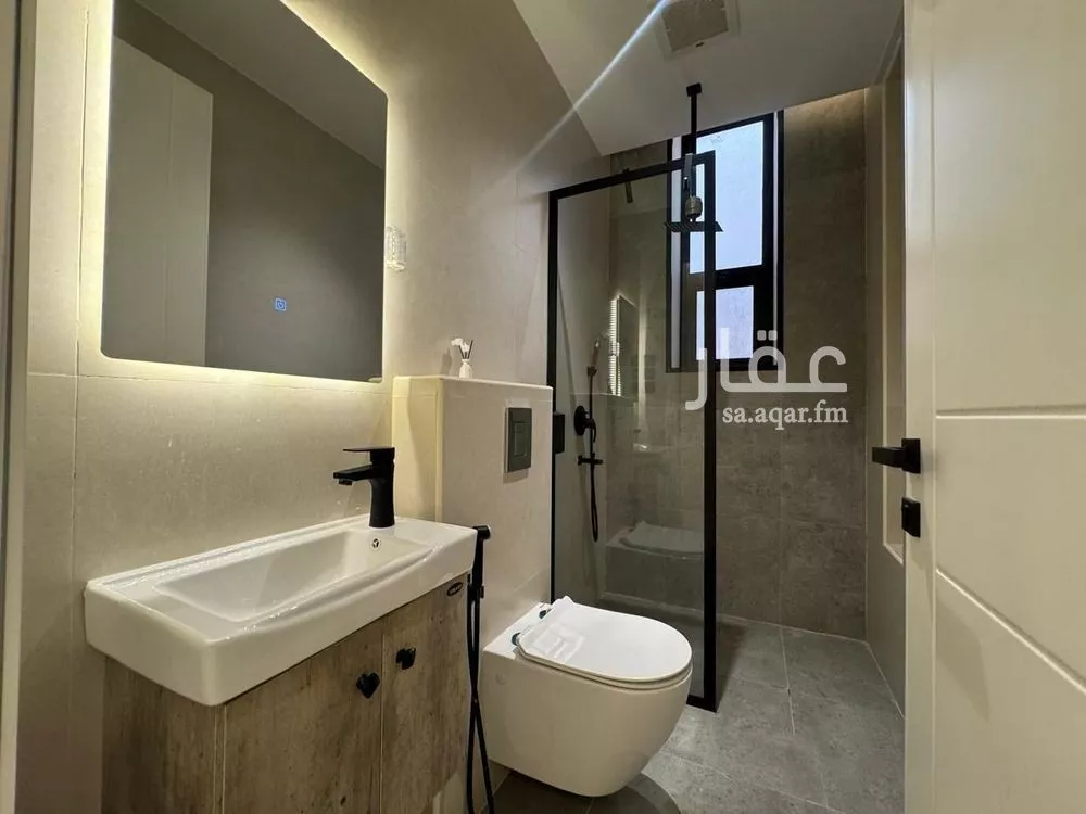 3 bedroom apartment in Al Aridh 12