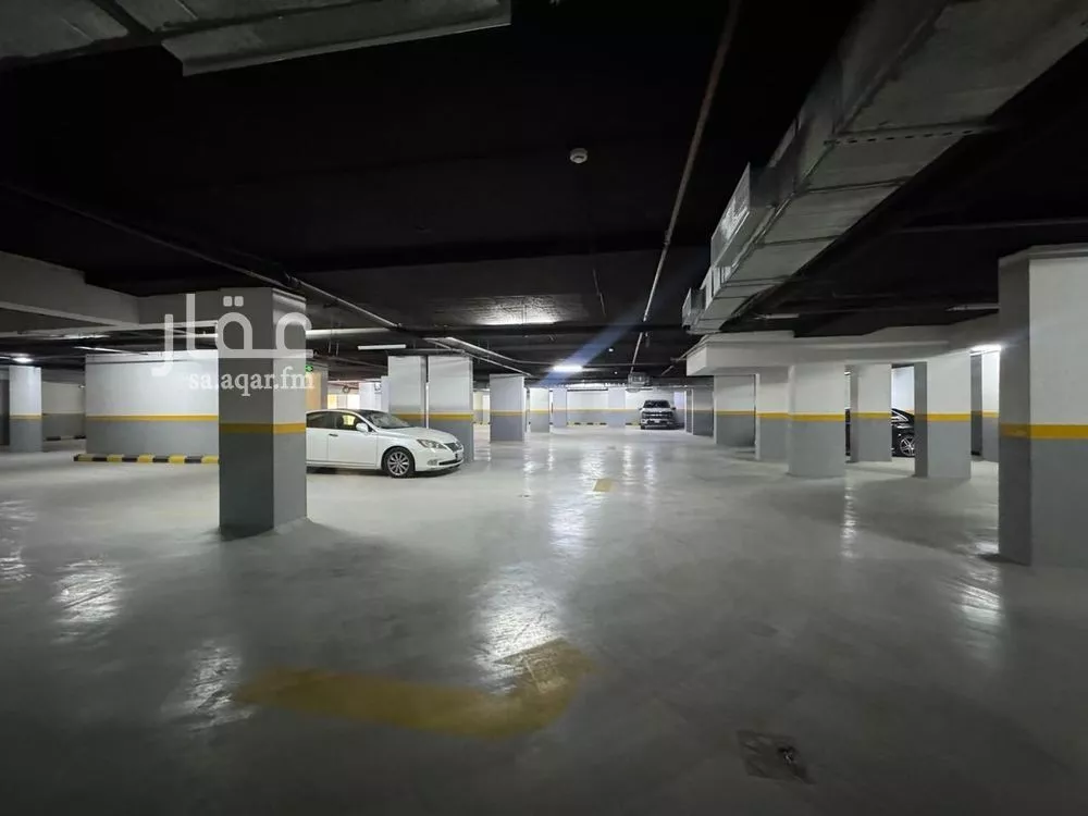 3 bedroom apartment in Al Aridh 16