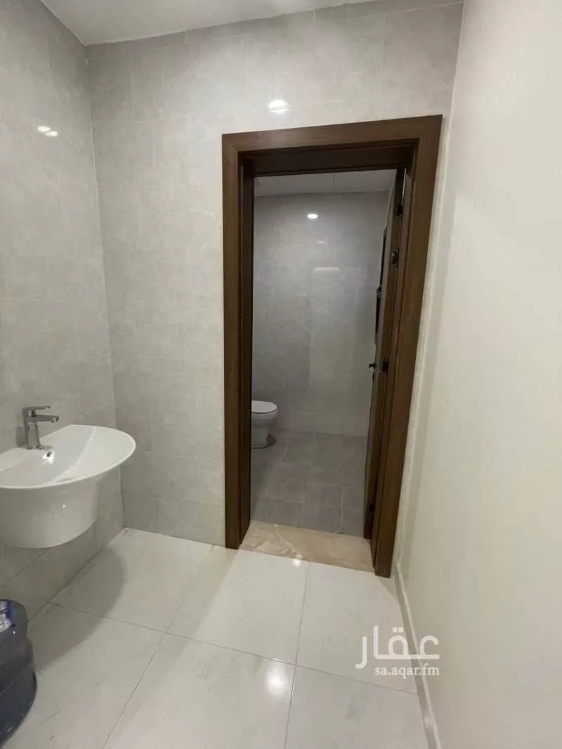 3 bedroom villa in Al Janadriyah 17