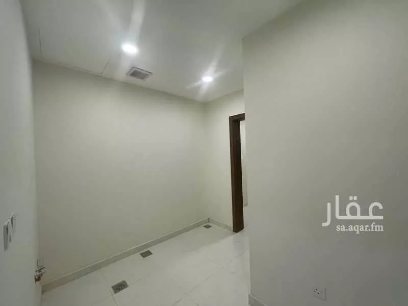 3 bedroom villa in Al Janadriyah 10