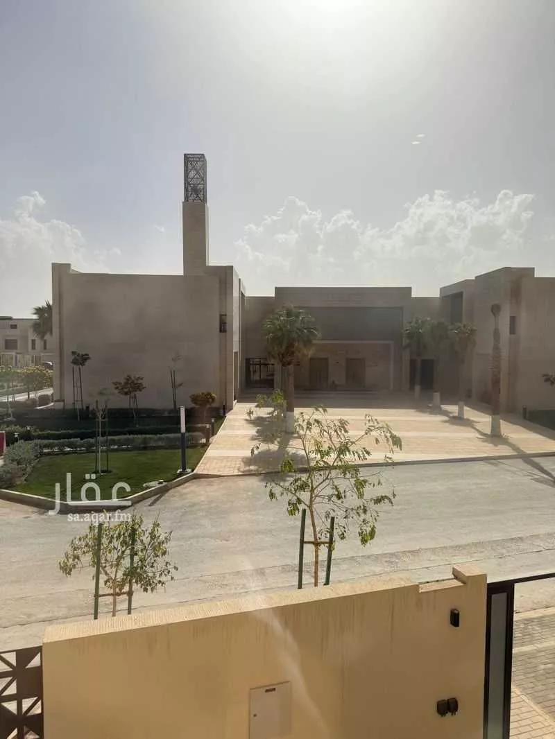 4 bedroom villa in Al Rimal 2