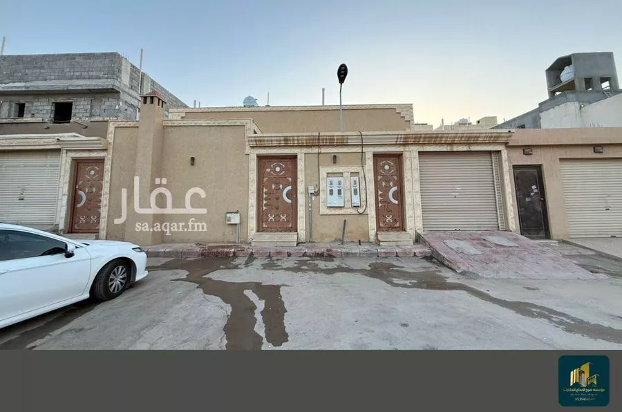 شقة 12 غرف في طويق 1