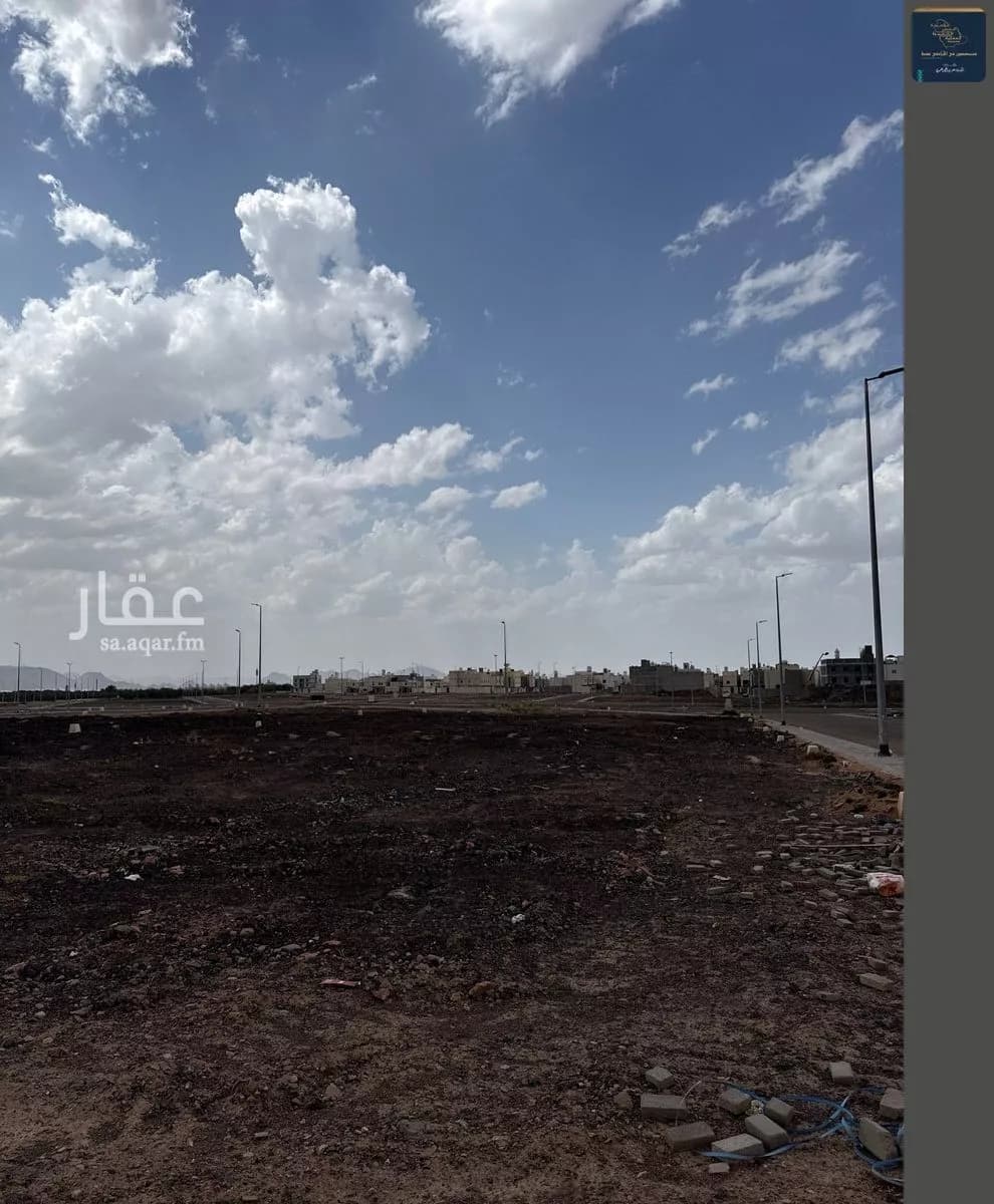 أرض 423 م² في نبلاء 10