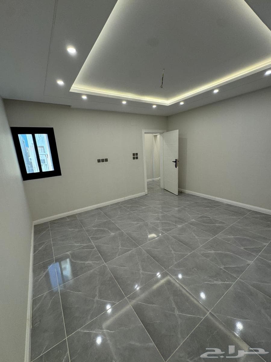 شقة 5 غرف في ولي العهد 11