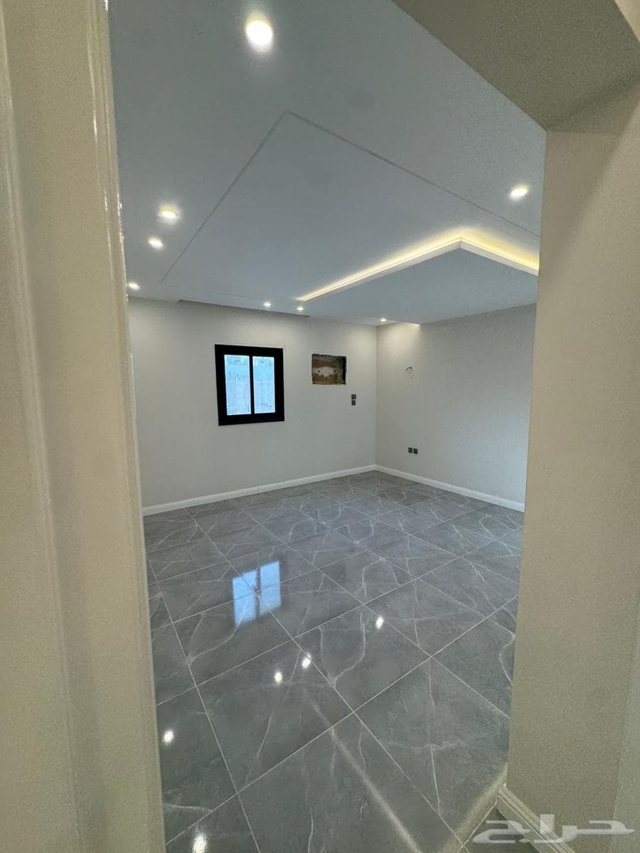 شقة 5 غرف في ولي العهد 7