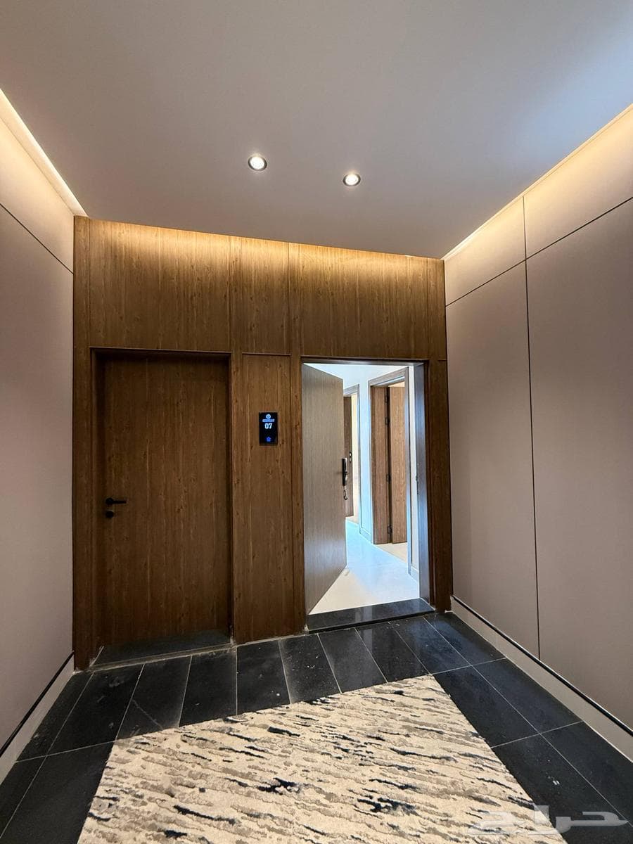 6 bedroom apartment in Al Shawqiyyah 6