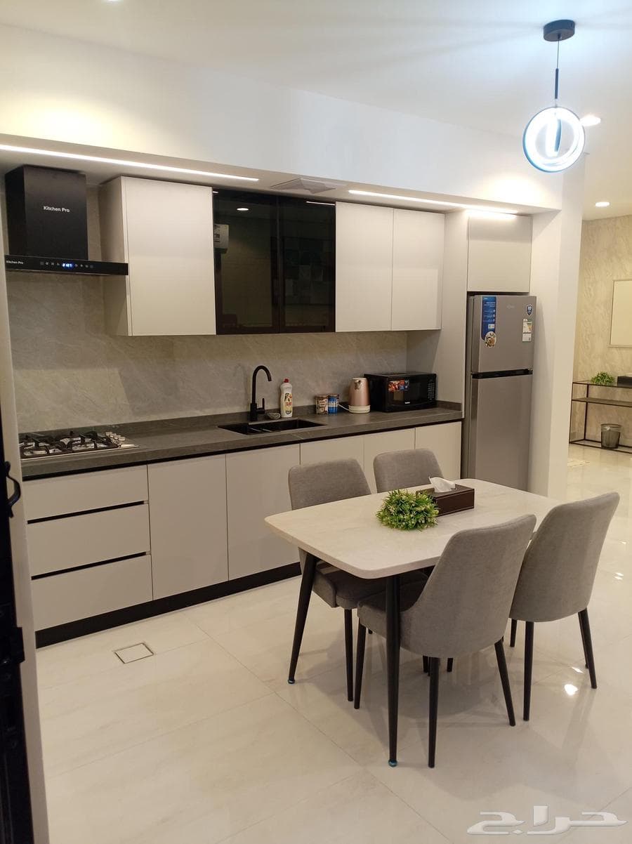 apartment in Al Difa 4