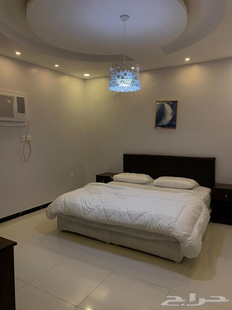 شقة 5 غرف في السلام 3