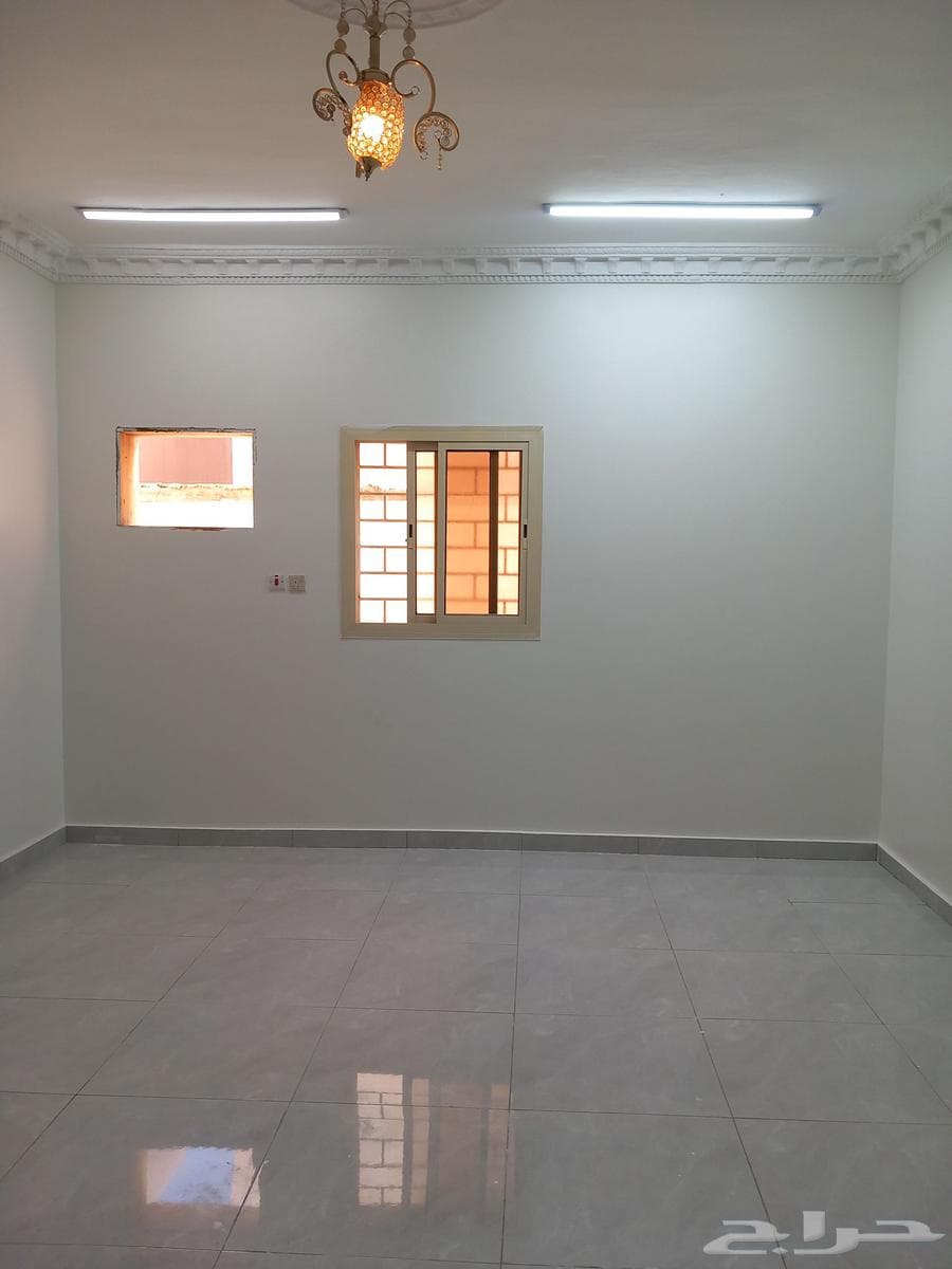 شقة 4 غرف في الدفاع 24