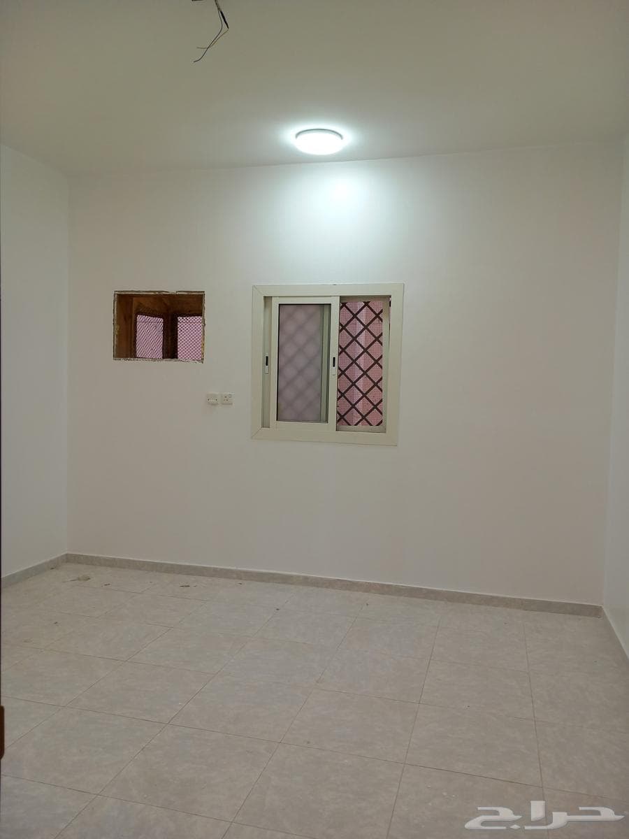 شقة 4 غرف في الدفاع 28