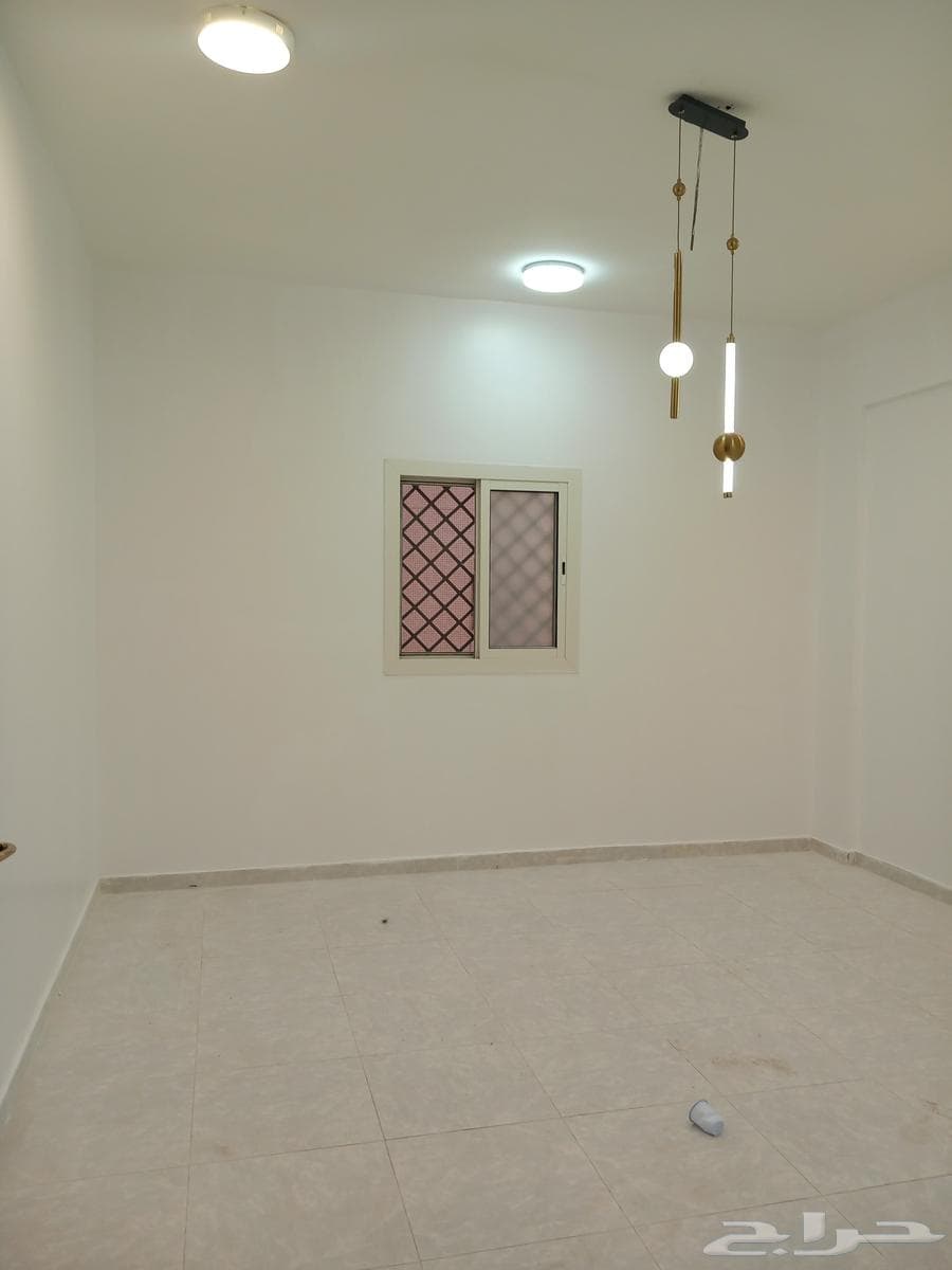 شقة 4 غرف في الدفاع 29