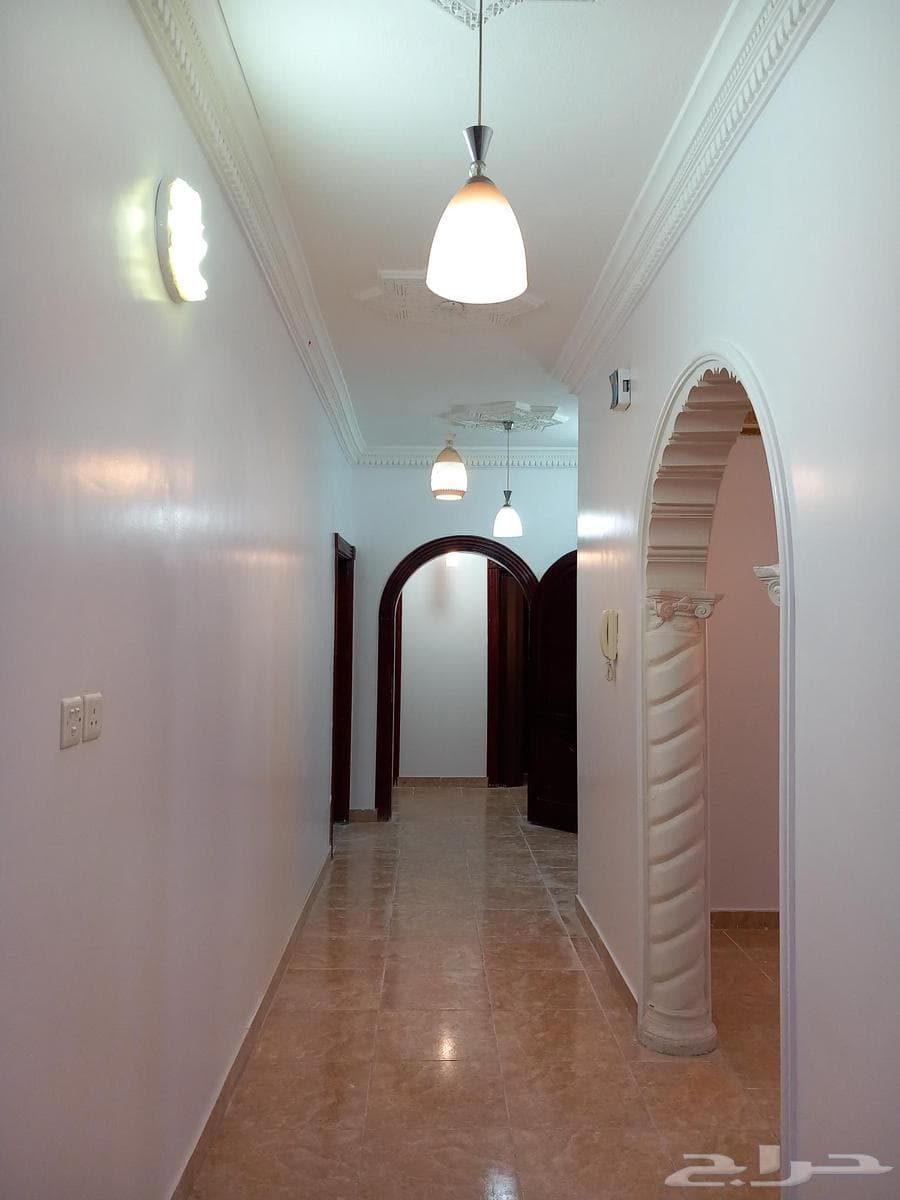 شقة 4 غرف في الدفاع 10