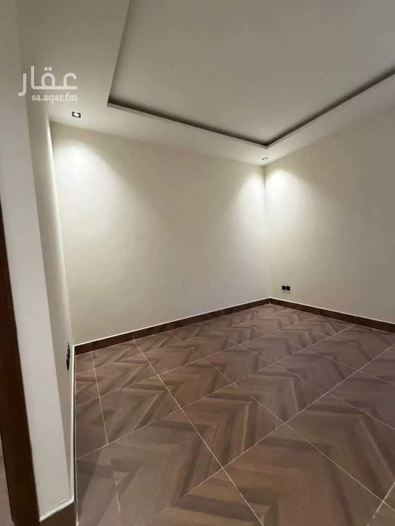 420 sqm building in Al Aridh 3