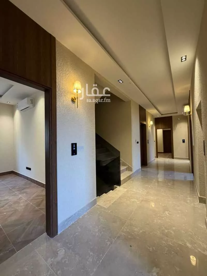 420 sqm building in Al Aridh 6