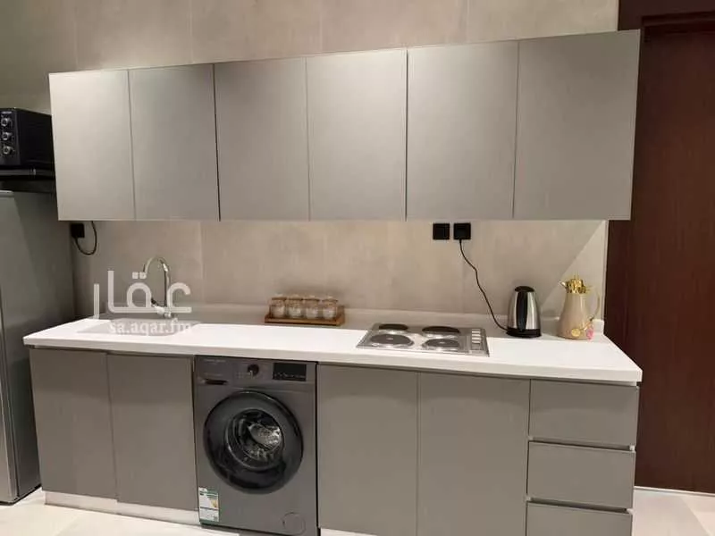 900 sqm building in Al Narjis 11